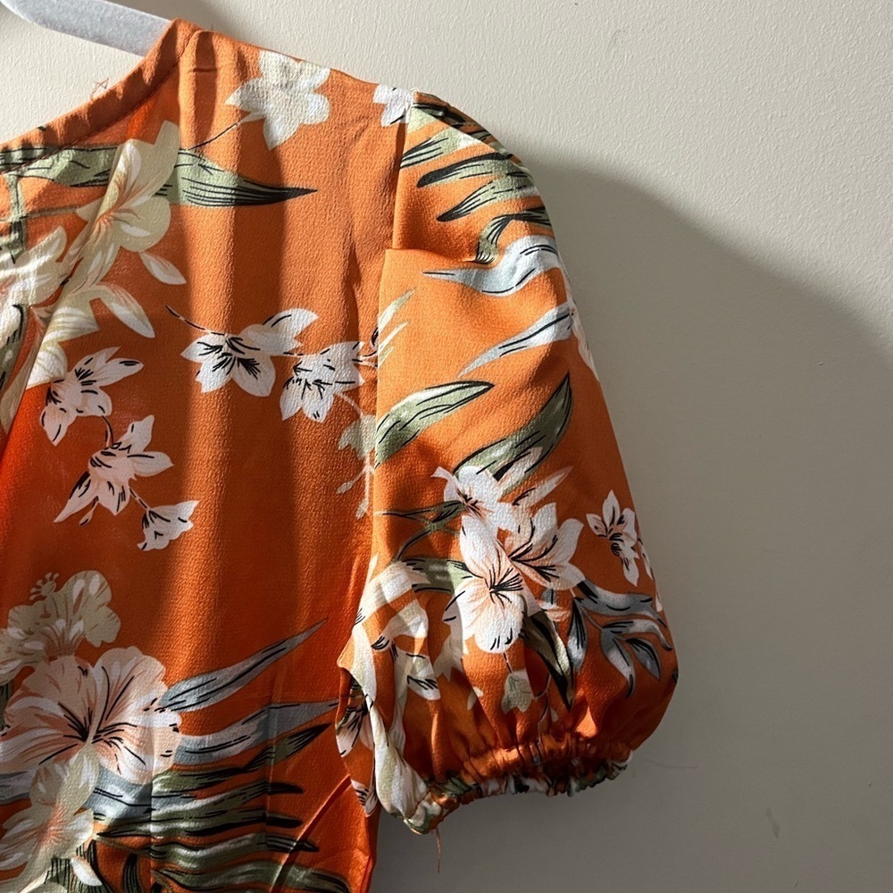 Pretty Little Thing Orange floral print dress size 2.  Polyester material! - Picture 10 of 16